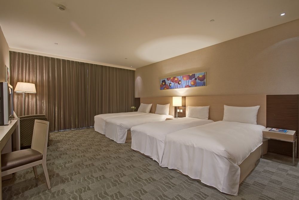 Lakeshore Hotel Hsinchu Bagian luar foto
