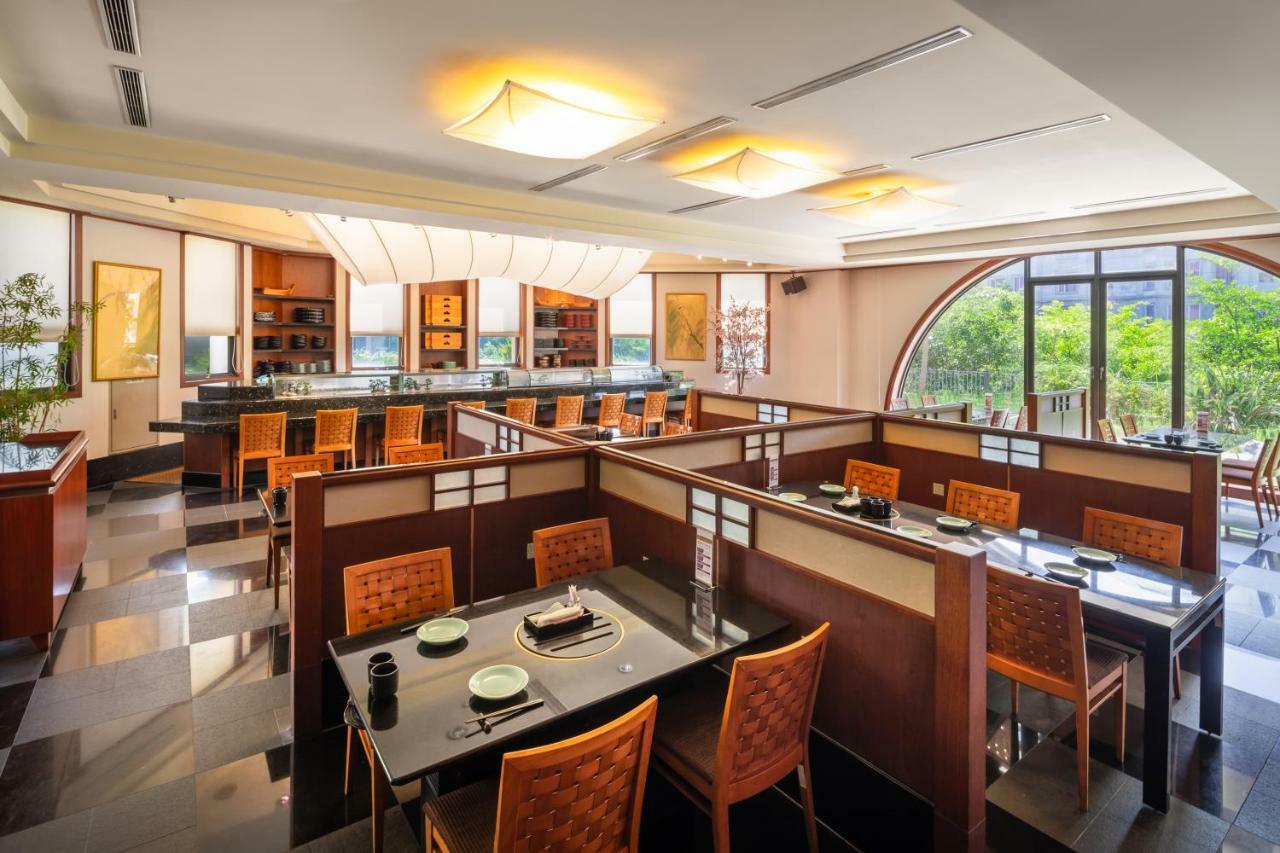 Lakeshore Hotel Hsinchu Bagian luar foto