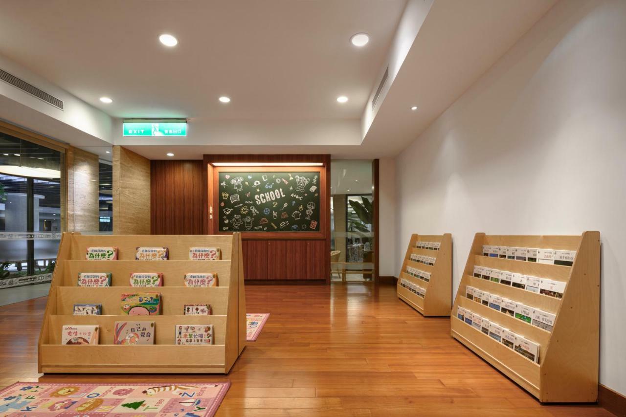 Lakeshore Hotel Hsinchu Bagian luar foto