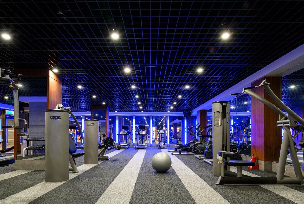 Lakeshore Hotel Hsinchu Bagian luar foto