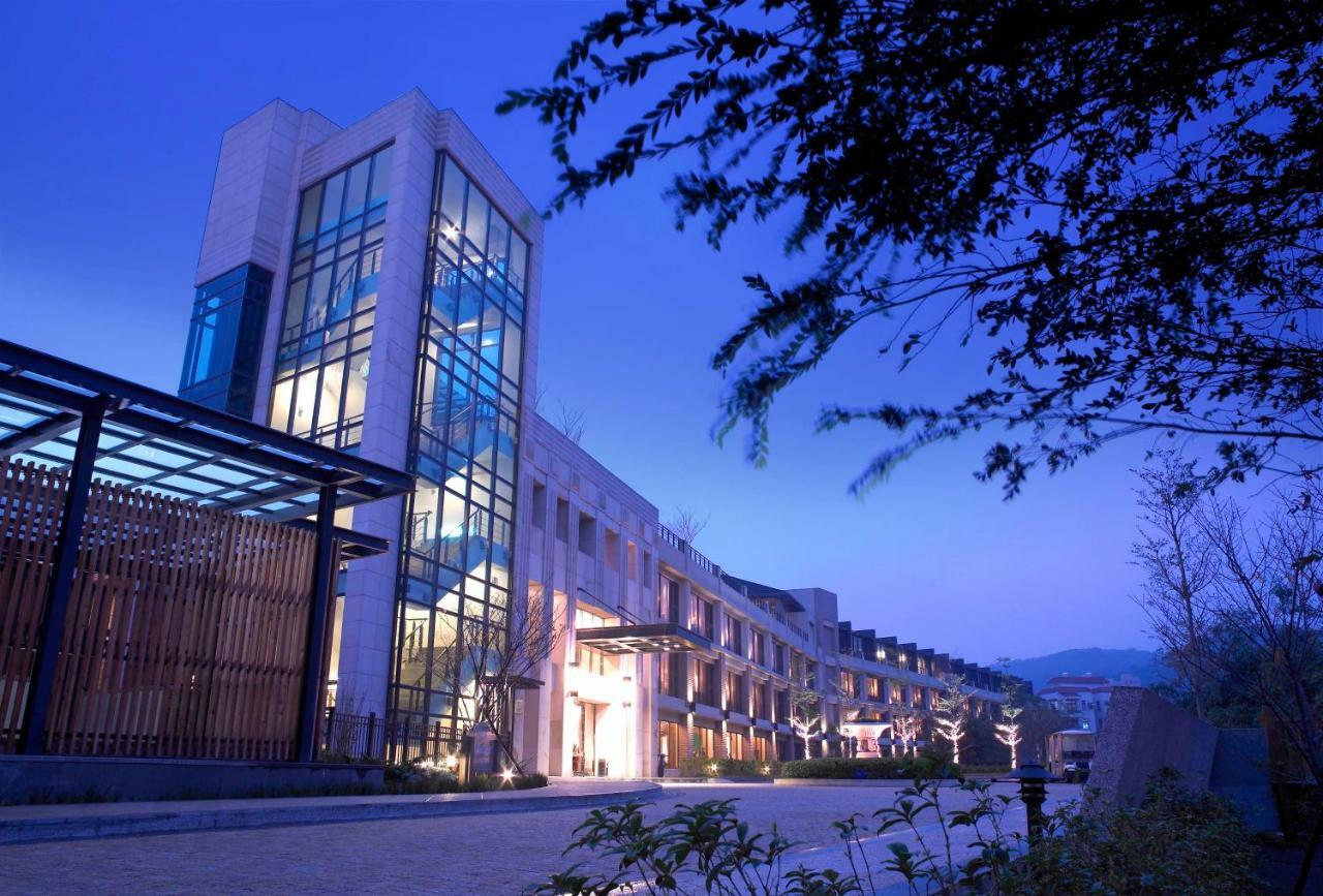 Lakeshore Hotel Hsinchu Bagian luar foto